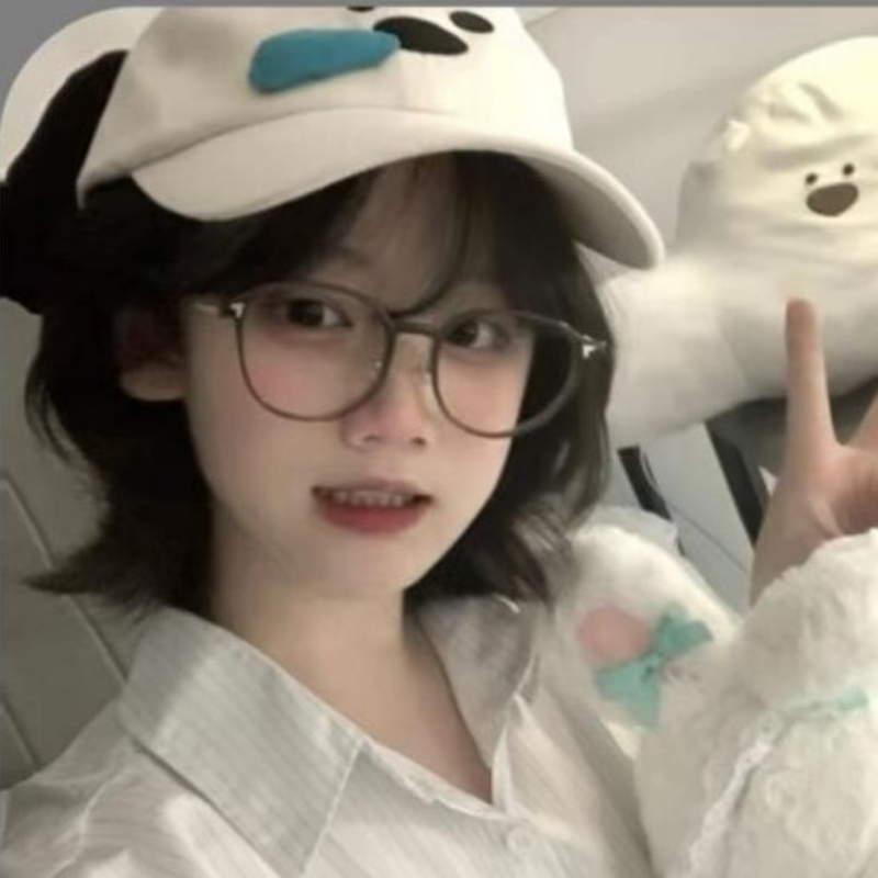 夜晚兮，月儿