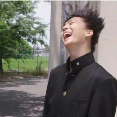 呜啦啦啦