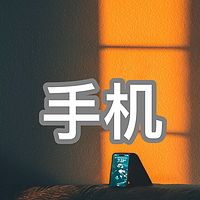 《话的重量》——手机的十五次凝视