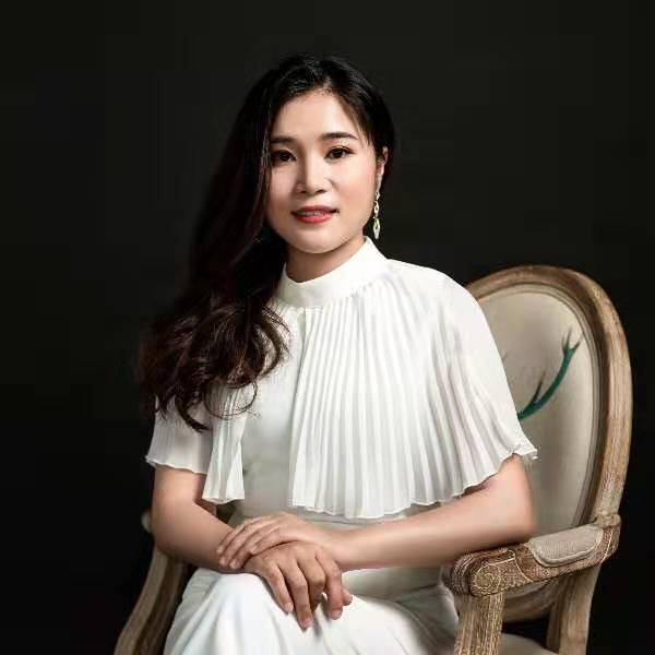 红人成长官~安琪