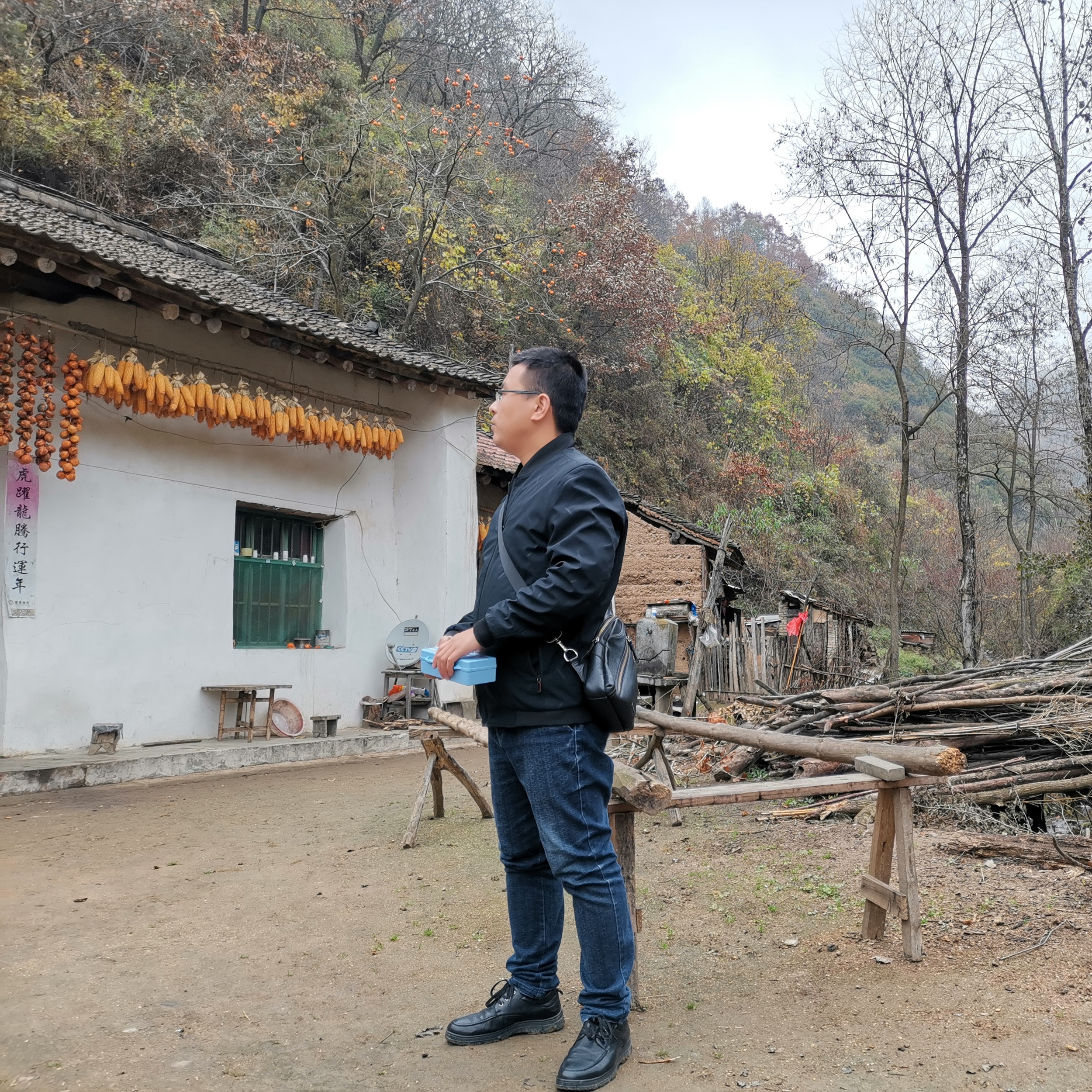秦岭一白