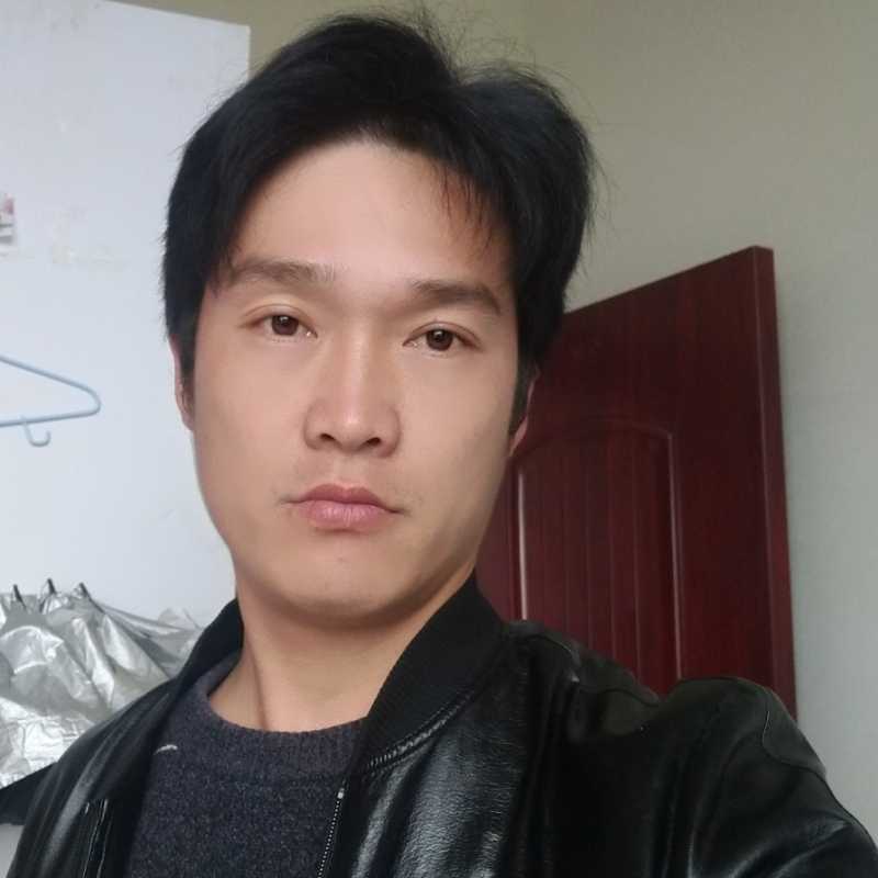 大家好我叫，简单