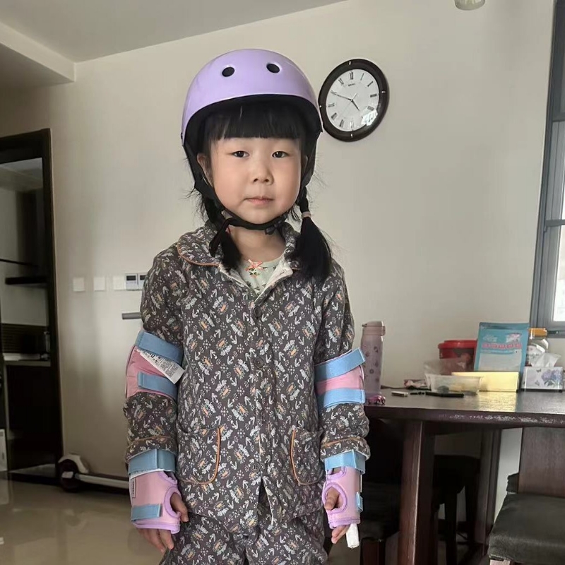 川西一仝