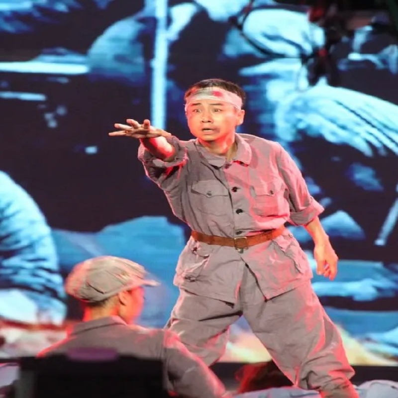 别看小毛瘦