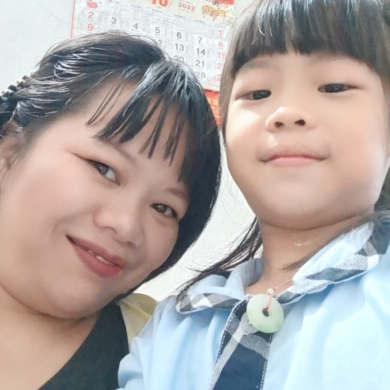 小覃