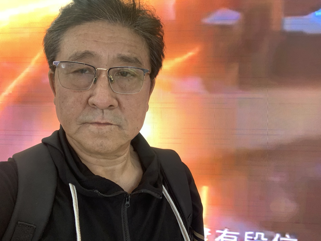 旋风暴雨