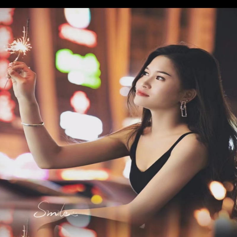 雨天的小迷妹