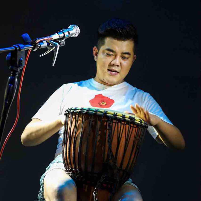 亚周