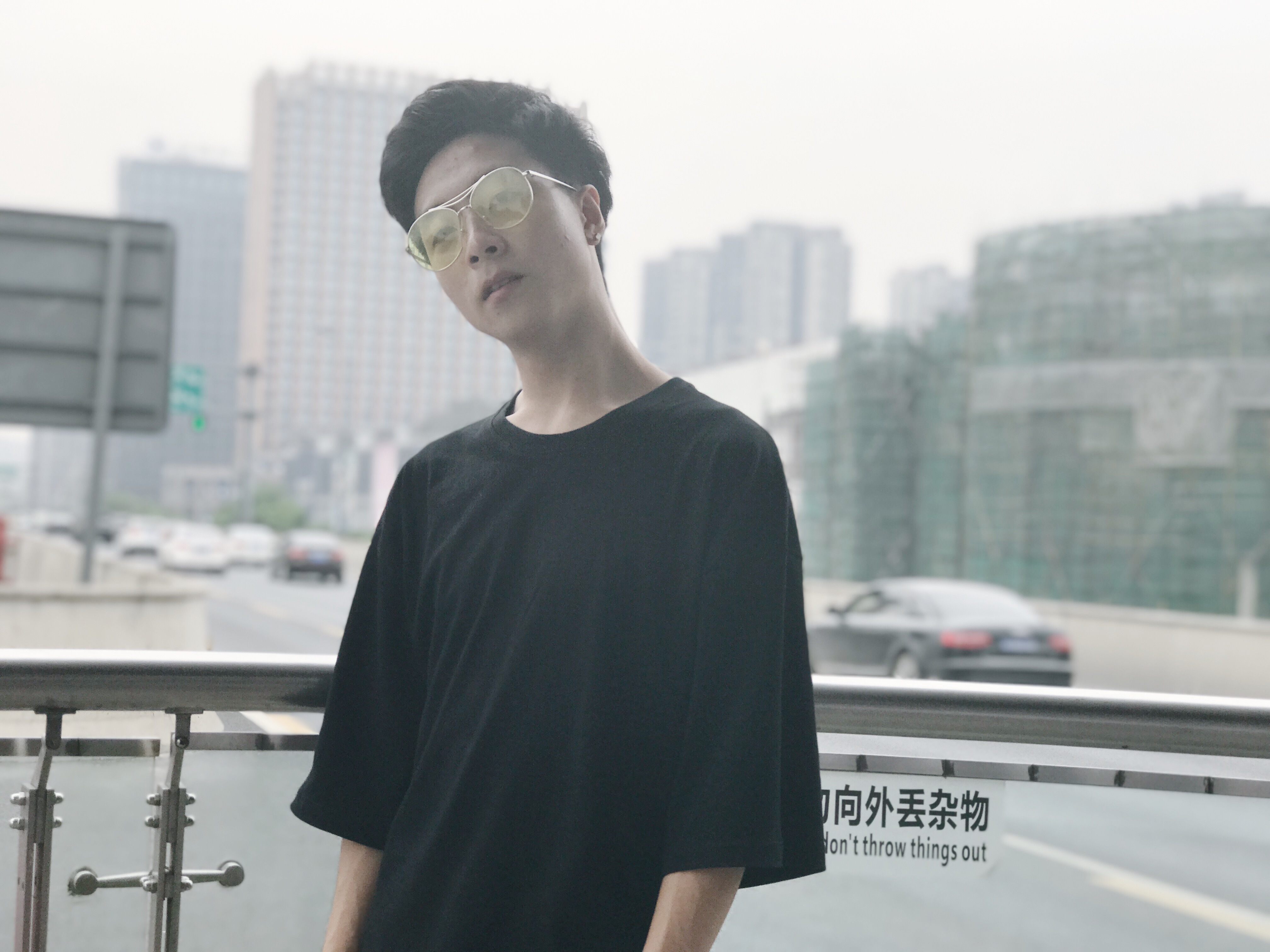 吞洞君（耳边男友）