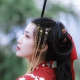 安妮与鹿