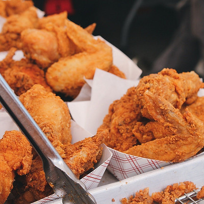 你晚上暴饮暴食吗?为什么会暴饮暴食