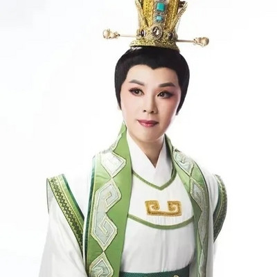 越剧61黄慧黄慧,国家一级演员,越剧小生兼老生,扮相俊雅端庄,台风