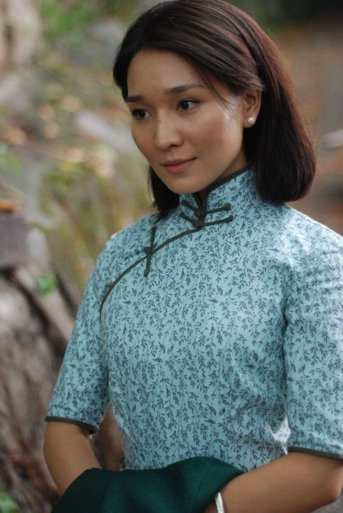 烈火红岩